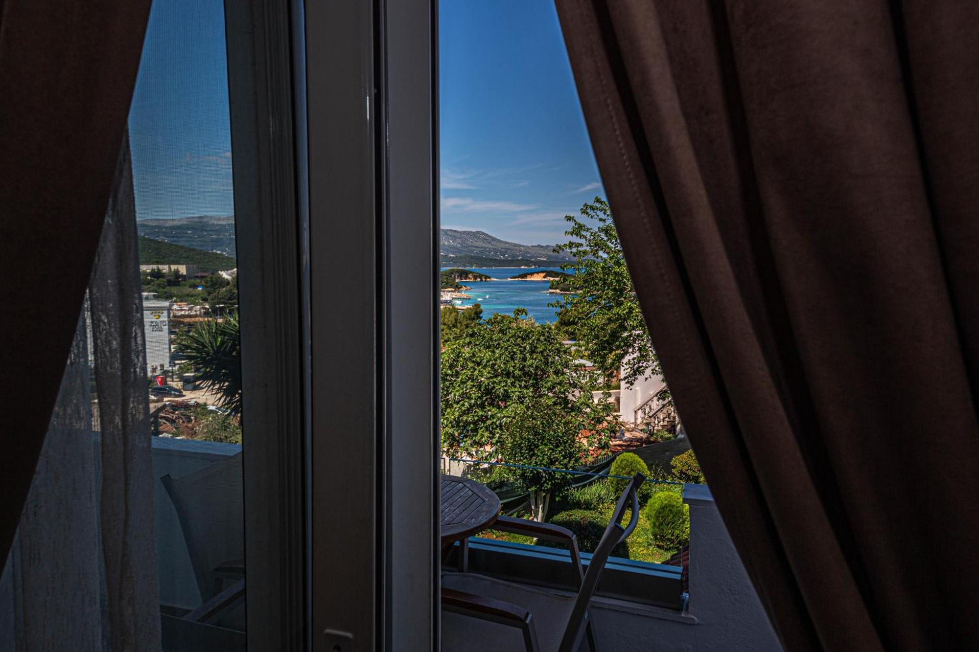 Hotel Murati Ksamil Exterior photo